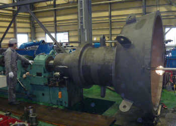 BTAヘッド回転方式による偏芯加工